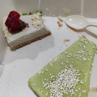 Couldn't wait to take a picture before digging in (vegan) at Le' Kaat in Valladolid