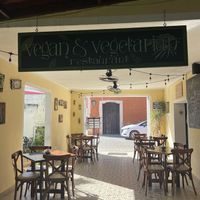 Sitio preciosoo  at Le' Kaat in Valladolid