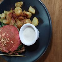  at Le' Kaat in Valladolid