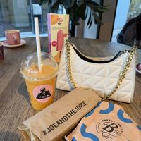 Vegan sandwich & juice  at Joe & The Juice - Limmatquai in Zurich