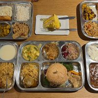 Buffet   at Dhaba Beas - Slovansky Dum in Prague