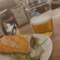 Pintxo/entrepanet de tofu, maionessa vegana i canonges at Iruñeako Herriko Taberna in Pamplona