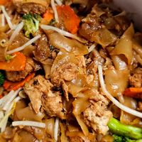 Chicken pad see at Salaya in Los Angeles