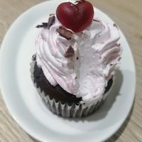 Muffin choco spécial St Valentin at Loving Hut in Louvain-la-neuve