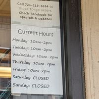 Current hours as of Sept 2022 at Yumzio Bistro in Greensburg