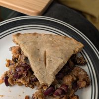 "steak" and Kidney bean pie (holiday takeout order) at Yumzio Bistro in Greensburg
