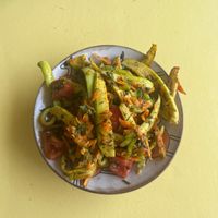 Courgette (Zucchini) Salad 
so fresh and delicately made 🥒🍅 at Wannas Art Cafe in Luxor