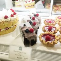 Vegan cake at Rose Bakery - Isetan in Tokyo