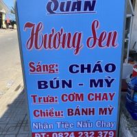 Sign of the restaurant at Huong Sen in Tam Ky