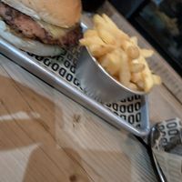 Burger and fries at The Rickety Press in Oxford