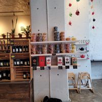  at Café Pékoe in Quebec