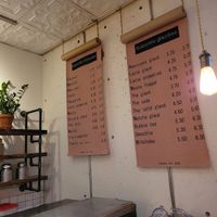  at Café Pékoe in Quebec