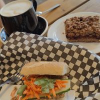  at Café Pékoe in Quebec