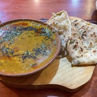 דאל עדשים ונאן שום at Garhwal in Cusco