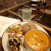 Balinese Curry with Tempeh, mushrooms, quinoa and fresh salad at Gratitude in Anjuna