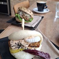 Bagel with Seitan Limao and Ban Bao with Sticky Tofu with Szechuan mayo at Cafe Vux in Berlin
