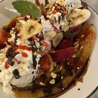 Banana split  at Hungry Angelina in Long Beach