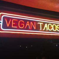 Neon sign at WǔFú Xuān 五福軒 in Kaohsiung