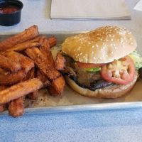 Portobello & sweet potato fries at Morty's Cafe - St George in St George