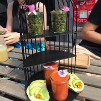 sur la photo vous avez 2 portions.  c’était assez peu pour le brunch...  at Be Nuts in Brussels