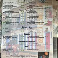 Opção Asilo Muito Louco. Cogumelo shitake com molho de mandioquinha muito saboroso e suco de morango com limão.  at Quintal Verde in Paraty