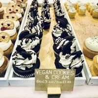 Vegan 🧁  at Crumbs & Doilies in London