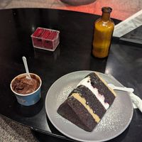 Helado de chocolate 80% y torta de manteca de maní y chocolate at Alchemy in Buenos Aires