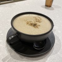 Hojicha latte at lyemon 伊右衛門カフェ in Kawasaki