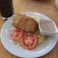 Broccoli pastry with salad and olive dressing at Ganimedes in Piura