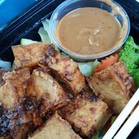 Vegan tofu pra ram at M & P Thai Noodle in Lincoln City