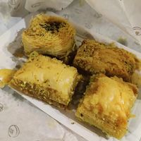 Vegan baklavas at Nujaila in Granada
