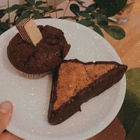 Muffin & Nussecke😄 at Soul Bowl in Cologne