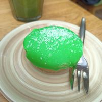 Not so pink cake and iced soy matcha latte at Bagels & Beans - Catharijne Esplanade  in Utrecht
