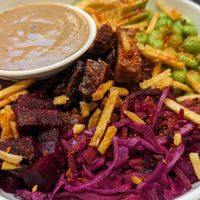 Tempeh poke bowl at Poké Perfect - Nieuwendijk in Amsterdam