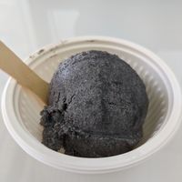 Black sesame nice cream - rich and yummy at Mong Cha Cha Cafe 夢茶茶 in Central Singapore