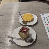 Egg tart and mousse 😋😋 at Mong Cha Cha Cafe 夢茶茶 in Central Singapore