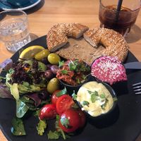 MezzeTeller und Cold Brew Kaffee   at Café Concordia in Bremen