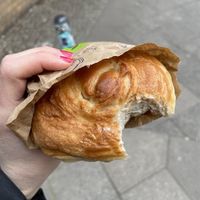 Vegan Splitterbrötchen  at denn's Biomarkt - Karl Marx in Berlin