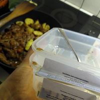 Great system with take-away deposit boxes at Plantbeest - TARTElies in Antwerpen