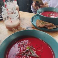 Menu completo por 9.990, entrada de Crema de zapallo, zanahoria y betarraga, juego de melón con frutilla y menta me parece at El Patio in Renaca