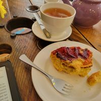 Tea and cake at Zero Waste Hub in Edinburgh