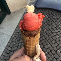 Erdbeere/Schoko-Eis at Brotgefuehle in Leipzig