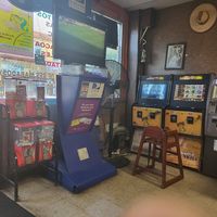 Video games at Tacos Mi Tierra in Harrisburg