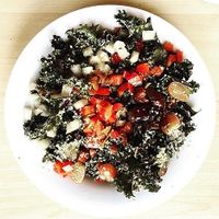 Kale salad at Lifestyle Cafe in Columbus