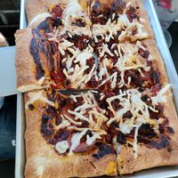 Faux sho pizza at 4th & State in Columbus