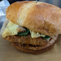 Jalapoppin Chick'n sandwich at 4th & State in Columbus