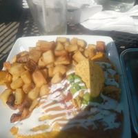 jeggos rancheros omelet at 4th & State in Columbus