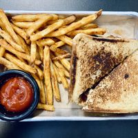 Sammy and fries  at 4th & State in Columbus