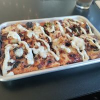 Yummy Hawaiian style pizza at 4th & State in Columbus