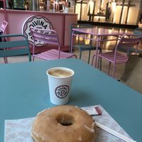 La vista y con donut 🍩 glaseado  at Divina Berlina in Tenerife